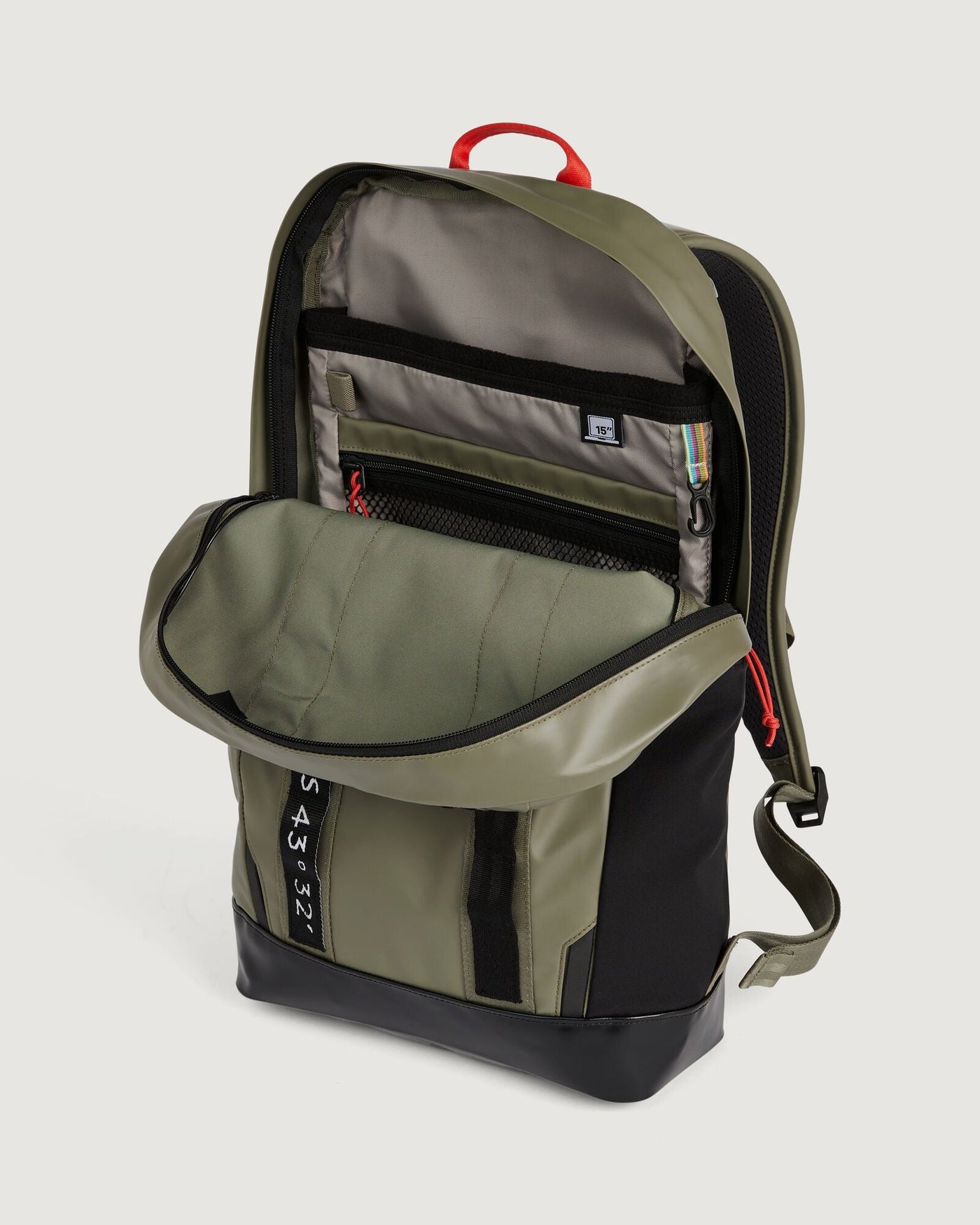 b0269_o4v_amphi_pack_c_1743631231000